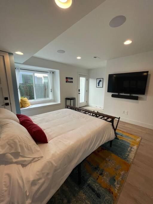 Private, Cozy, Suite By Mile High Stadium And Downtown Denver! Экстерьер фото